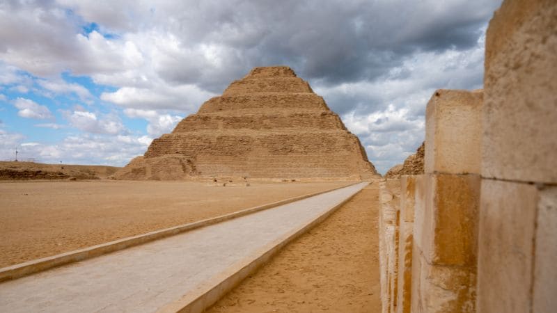 "Step Pyramid of Djoser seen from a temple entrance."