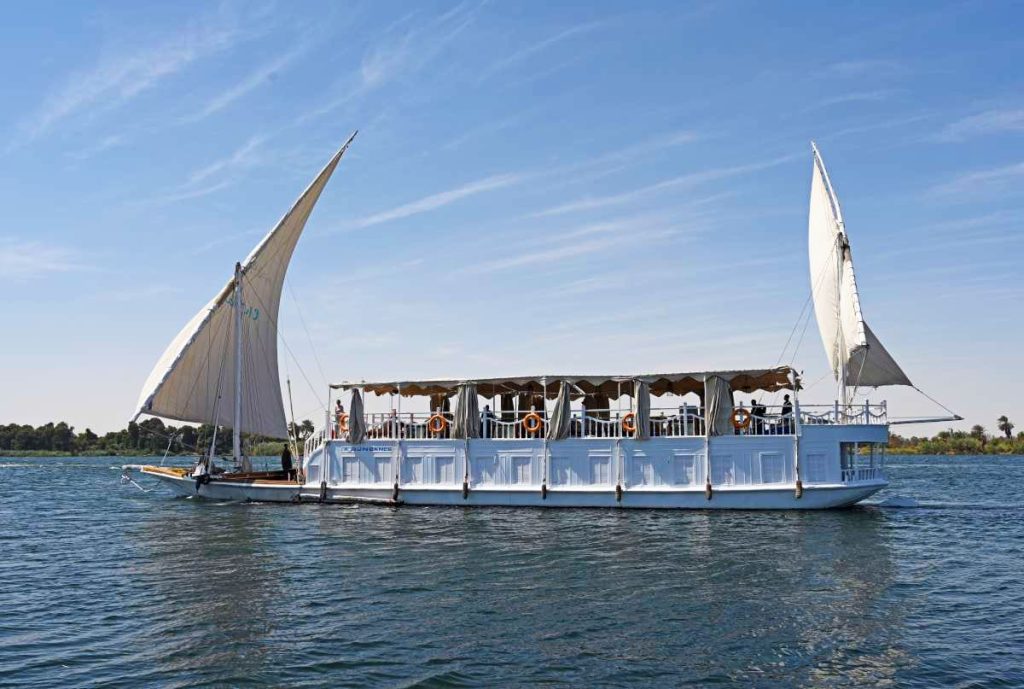 Pack for a Dahabiya Nile Cruise Journey