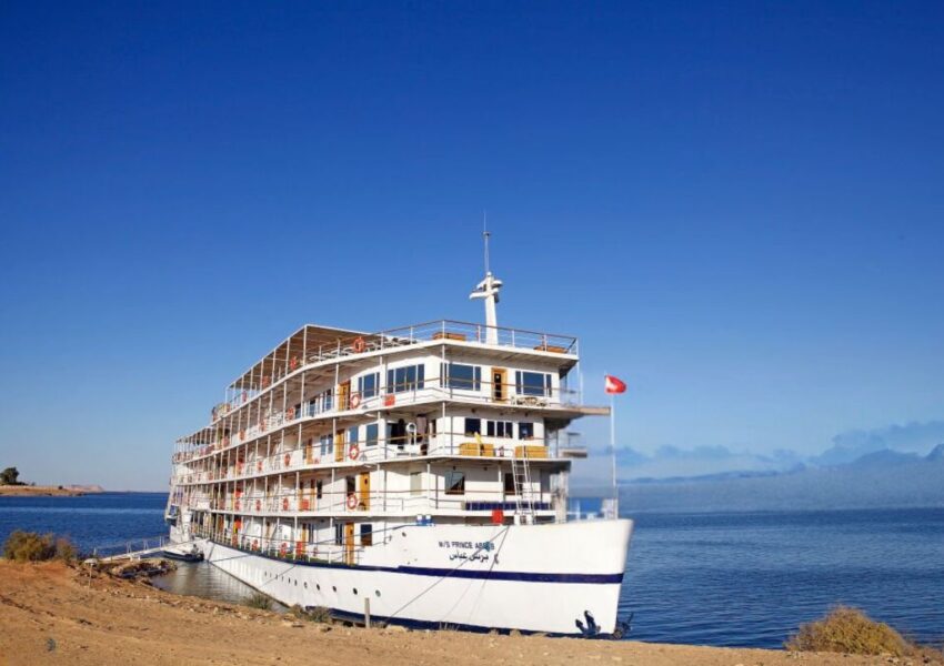 Lake Nasser Cruises