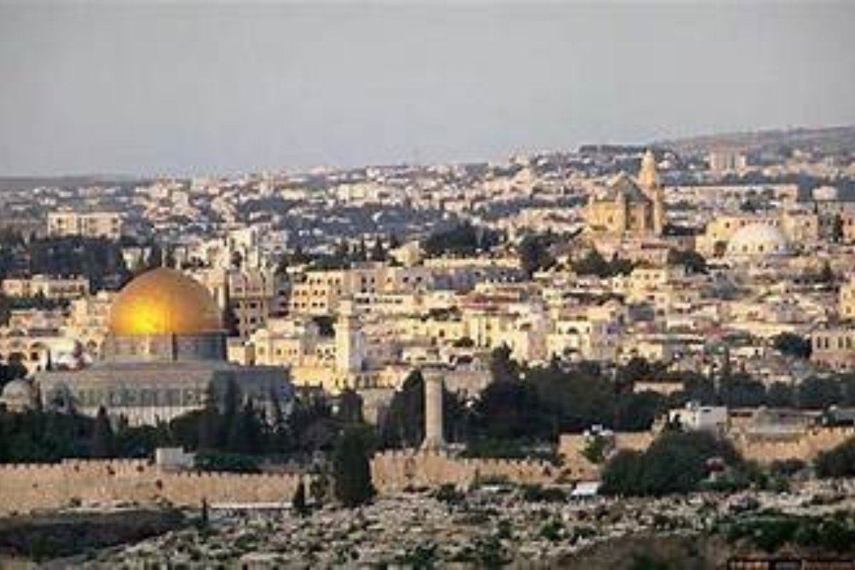 Panoramic view of Jerusalem’s skyline featuring the Dome of the Rock and surrounding historic structures.