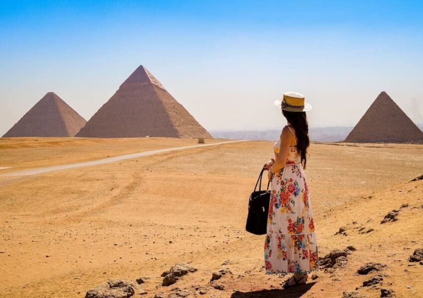 How to Dress When Visiting Egypt?